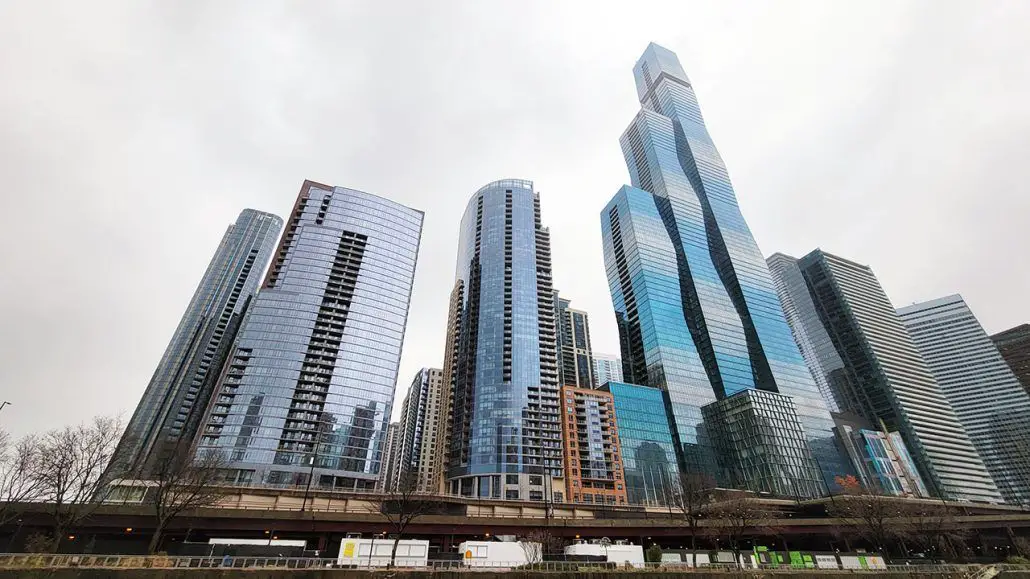 estadisticas visitantes chicago 2023 turistas nacionales extranjeros Estados Unidos