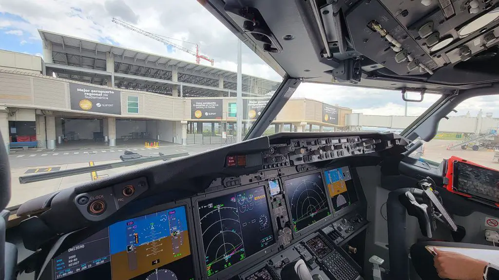 pilotos destino como llegar ruta aerovias rutas navegacion ifr vfr VOR ILS GPS GNSS RNAV