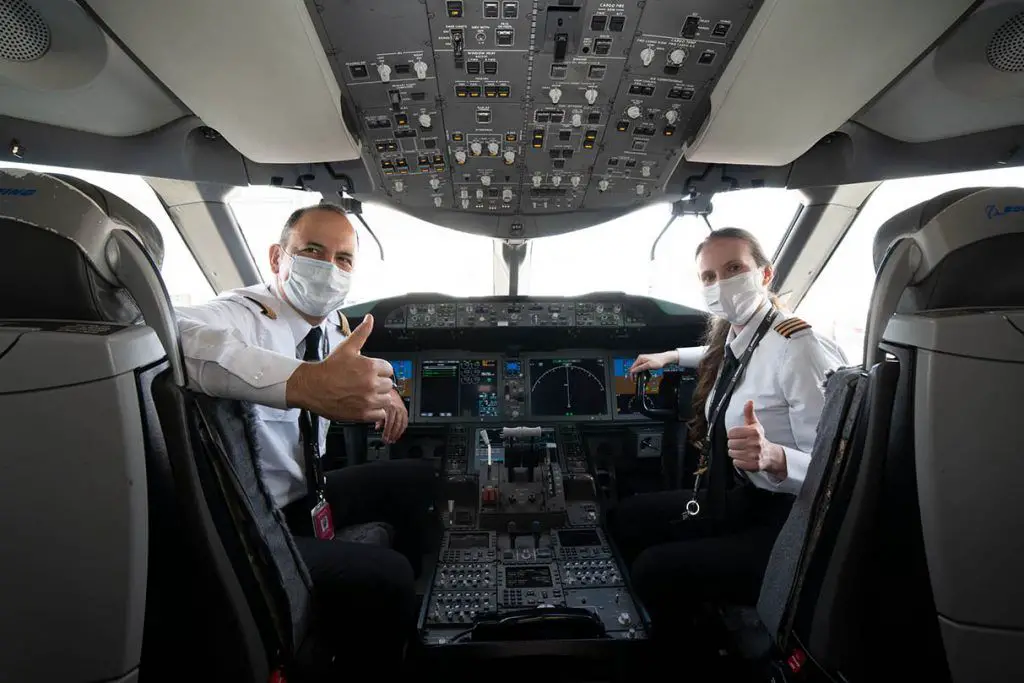 confianza pasajeros viajar vuelos aerolineas aviones