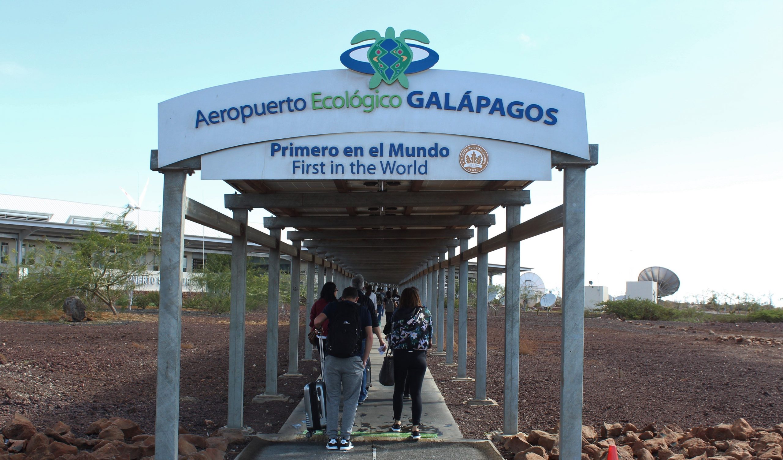 Aeropuerto Ciudad de Catamayo en Loja Aeropuerto Seymur de Baltra en Galápagos