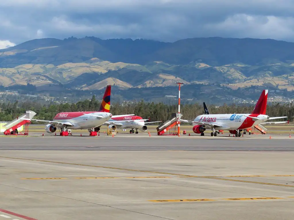 Passageiros de setembro Estatísticas das vias aéreas do Equador