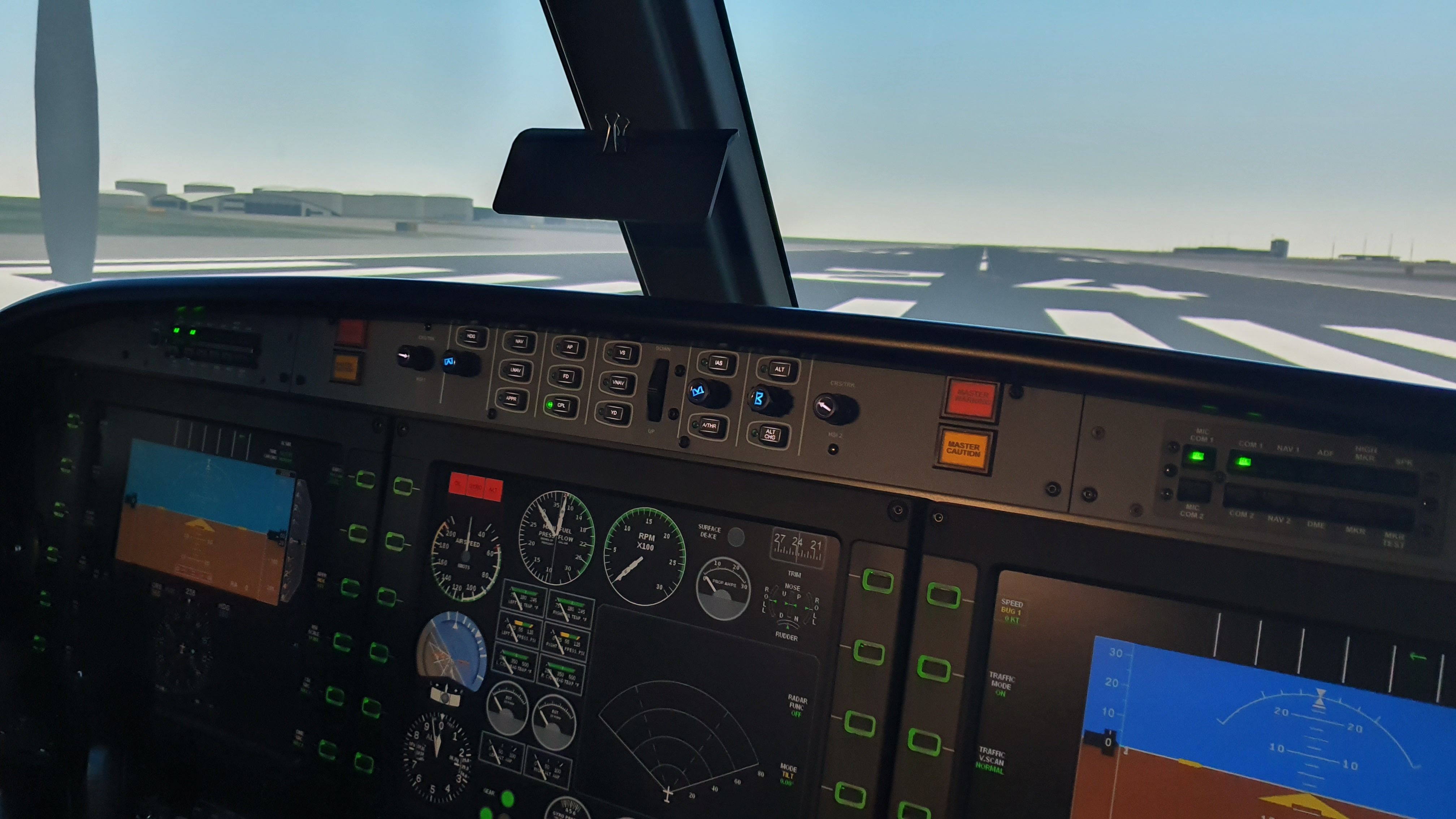 flying pro centro entrenamiento pilotos quito ecuador simulador