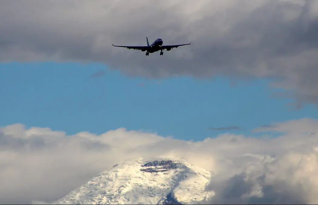Frecuencias aéreas ¿cómo las asignan? ¿están a la venta? frecuencias aéreas asignacion quien como compra gobierno