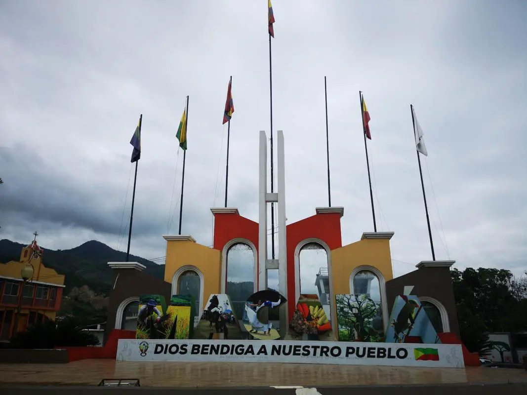 ciudad de macara loja