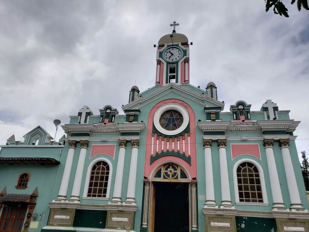 pueblo de vilcabamba loja inglesia
