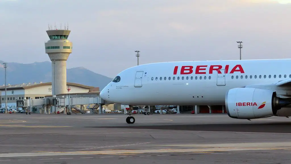 iberia flight quito flights madrid spain guayaquil frequencies schedules airbus 350 service