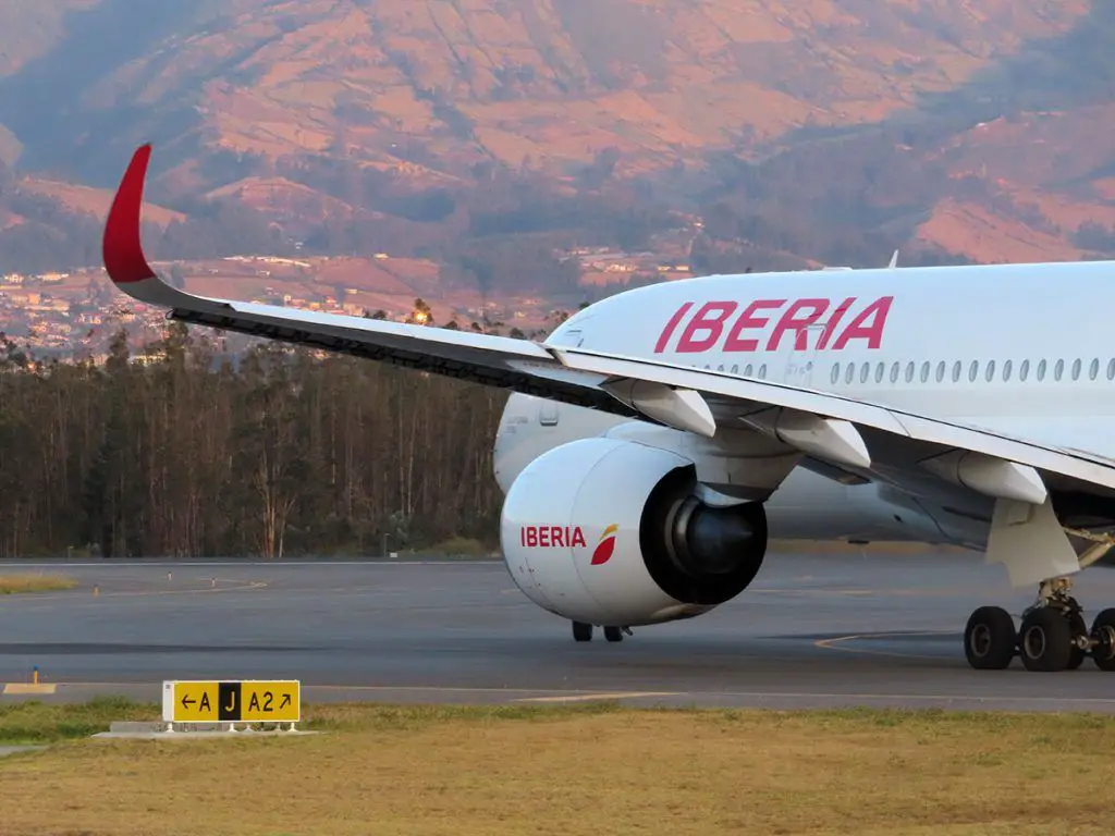 iberia iata travel pass vuelos europa latino america ecuador colombia uruguay argentina chile peru bolivia