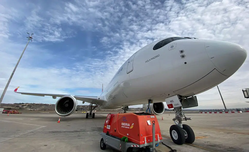 iberia nueve nuevos aviones airbus 350 320 flota vuelos