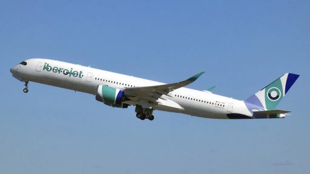 Iberojet vuelos barcelona cancun habana punta cana madrid