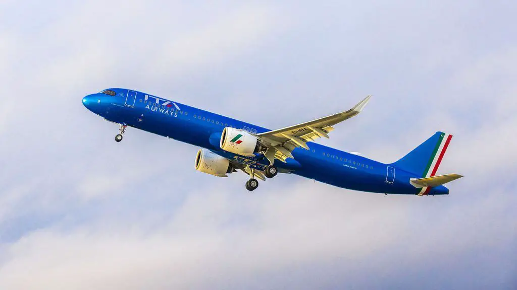 ITA Airways A321neo Airbus aviones flota destinos rutas vuelos