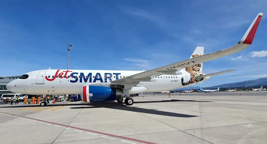 jetsmart perú vuelos internacionales la paz santa cruz cochabamba bogota cusco cartagena medellin cali san andres cucuta quito latacunga guayaquil santiago