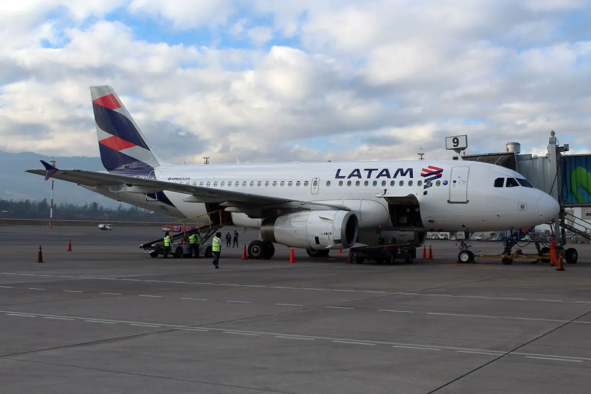 Latam Ecuador Autorizada A Volar A Manta Coca Y Santa Rosa