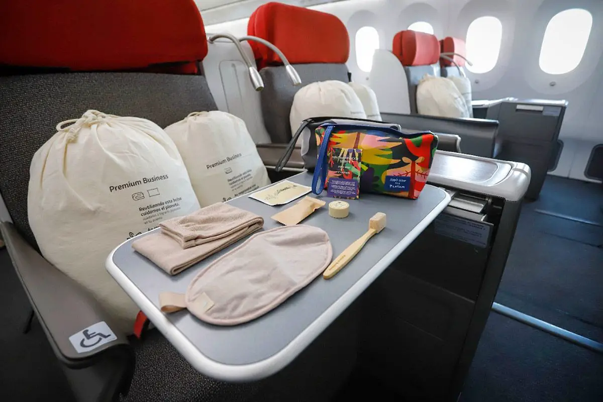 LATAM eliminará todos los plásticos de un solo uso al 2023 latam plásticos eliminara uso 2023 airlines