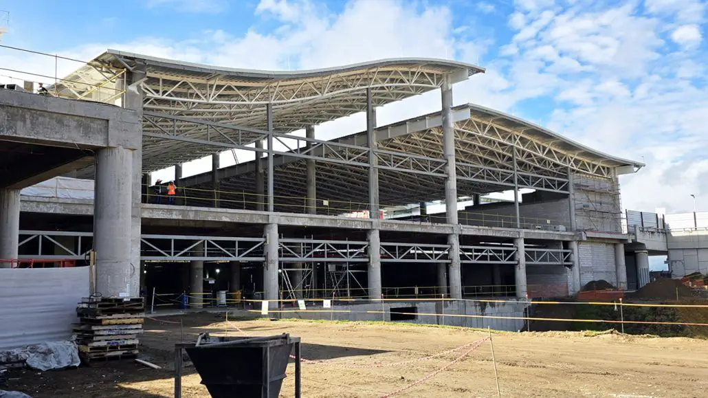 trabajos obra avance ampliacion Aeropuerto Internacional de Quito vuelos aerolineas checkin destinos rutas vuelo como llegar donde esta transporte publico