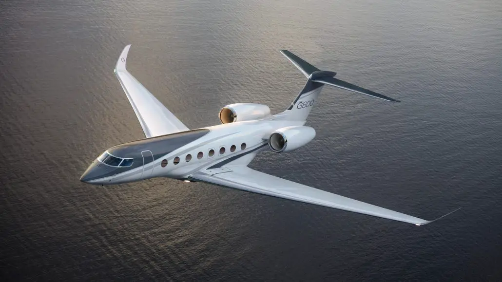 Gulfstream Aerospace delivered the first G800 Private Avion Commercial Air