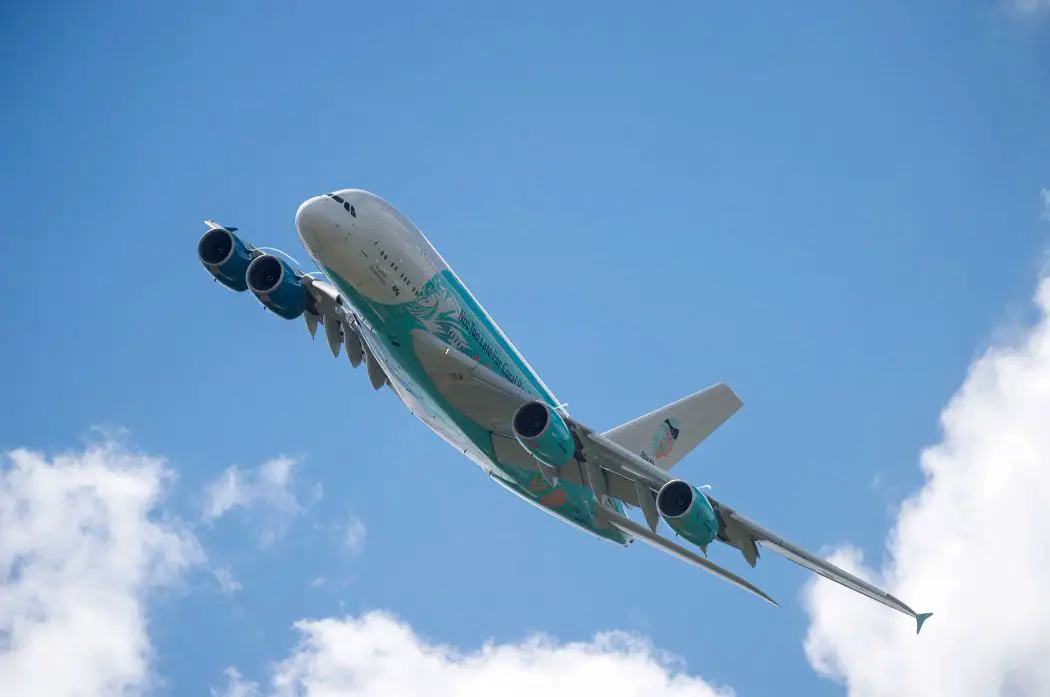 El primer Airbus A380 convertido a carguero de Hi Fly Airbus A380 Hi Fly carguero