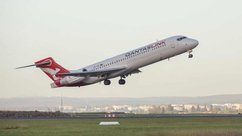 Échelle Boeing 717 remplace les vols d'avions irbus a220