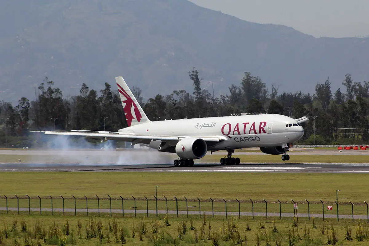 Qatar Airways Cargo también crece gracias a la demanda de flores Qatar Airways Cargo flores vuelos quito bogota