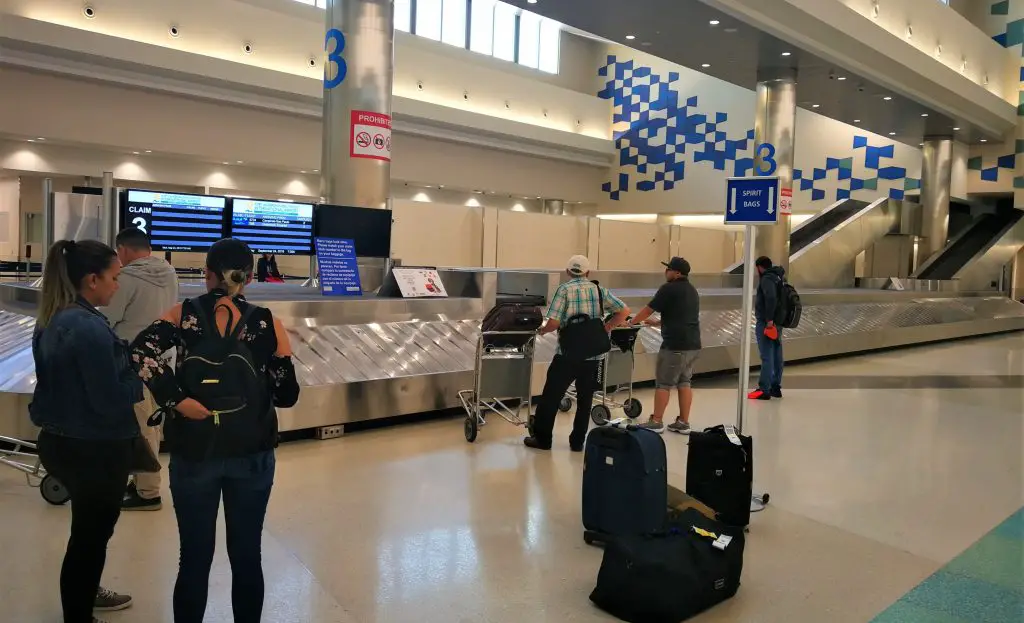 ¿Qué hacer cuando una aerolínea pierde tu maleta?