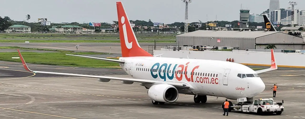 What happened to equair flights suspension closure flight operations quito guayaquil coca galapagos san cristobal baltra