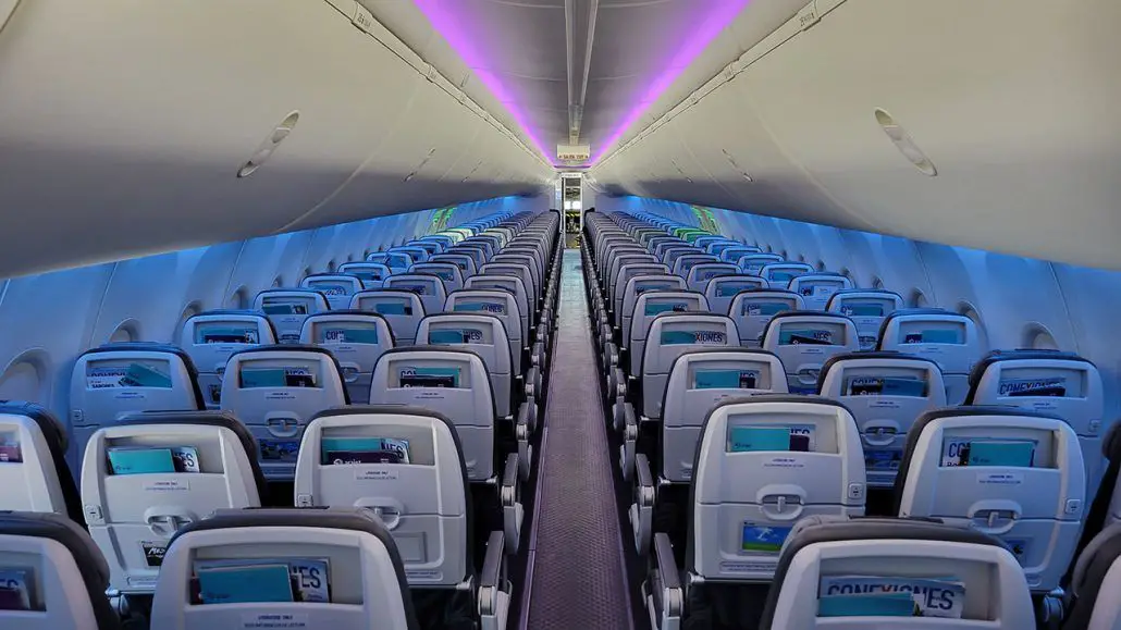 recomendaciones para no aburrirse y relajarse durante un vuelo avion vuelos