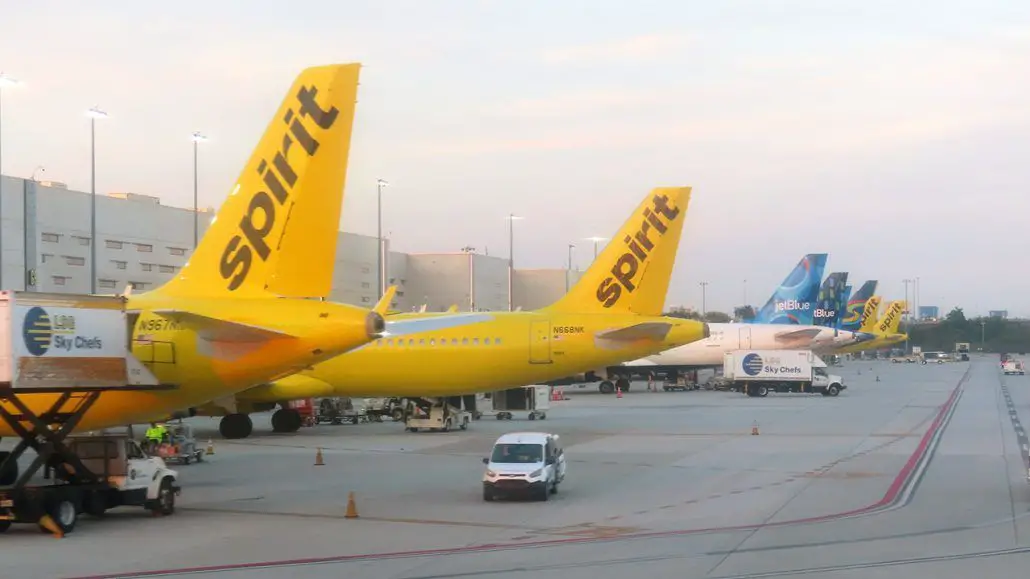 conectividad vuelos frecuencias aerolineas rutas destinos Ecuador Estados Unidos se han reducido