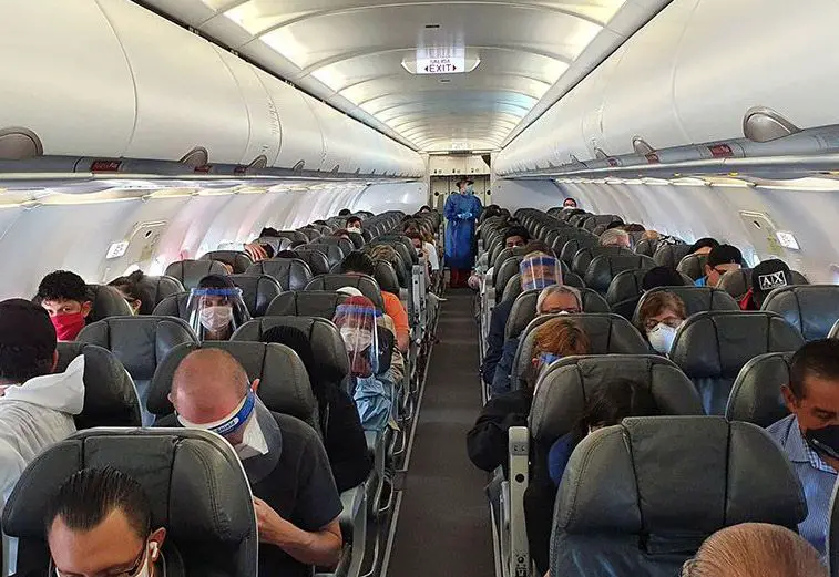 Reglas básicas para volver a volar reglas volver volar avion bioseguridad protocolos proteccion mascarilla