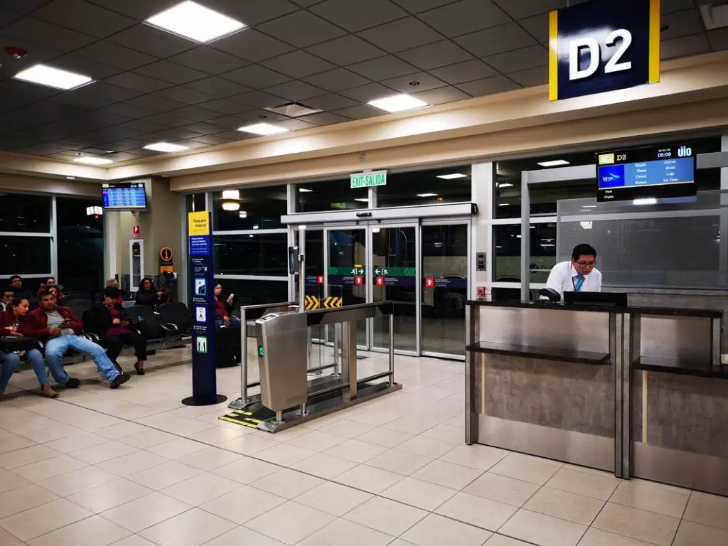 reporte de vuelo entre Quito Loja Catamayo Tame EP