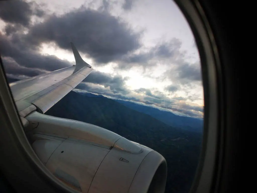 reporte de vuelo entre Quito Loja Catamayo Tame EP