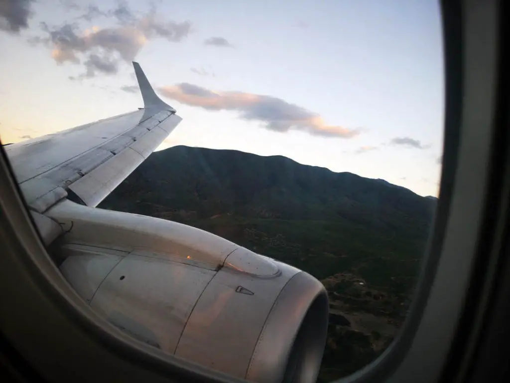 reporte de vuelo entre Quito Loja Catamayo Tame EP