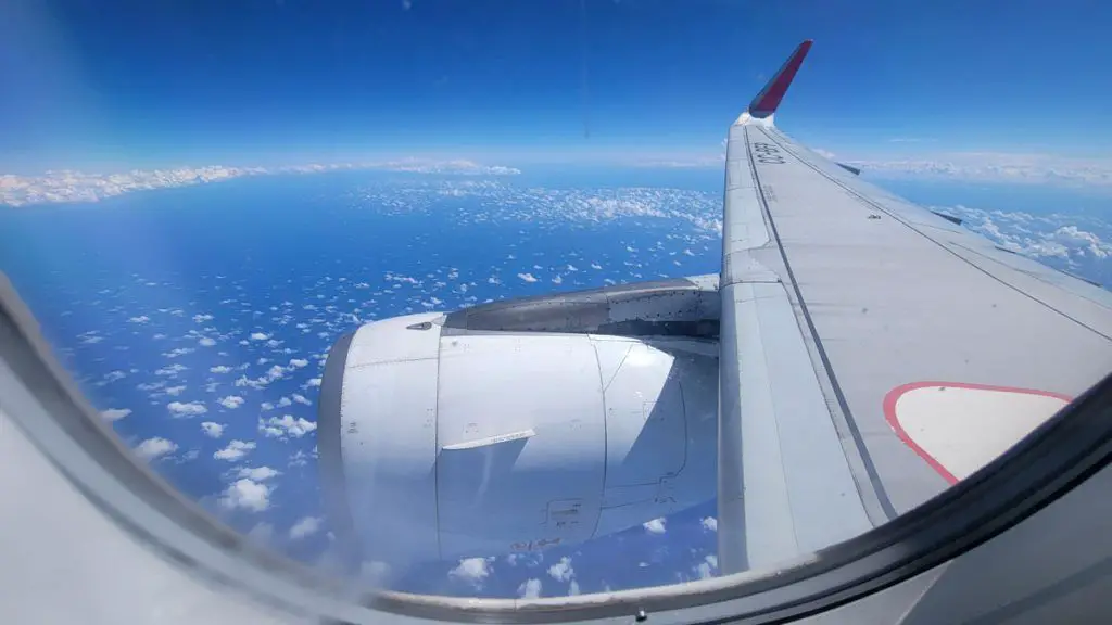 Quito Miami vuelo reporte servicio check in chequeo documentos itinerario viaje vuelos