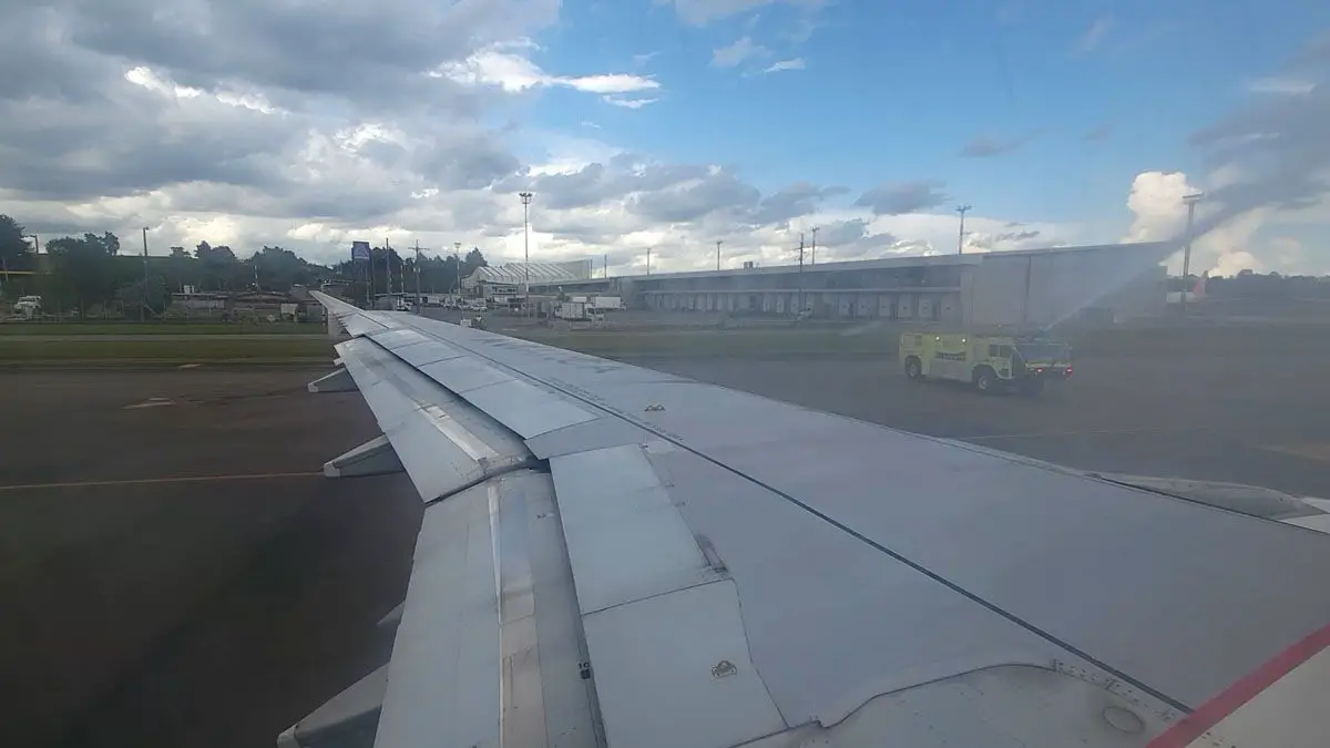 vuelo inaugural medellin guayaquil avianca vuelos