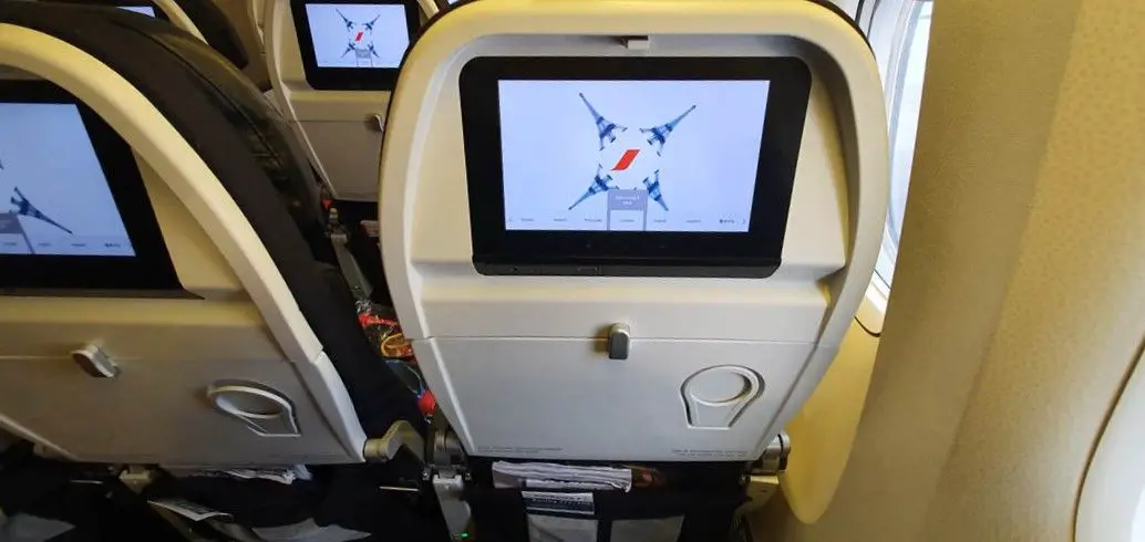 reporte de vuelo boeing 777-300 air france paris tokio