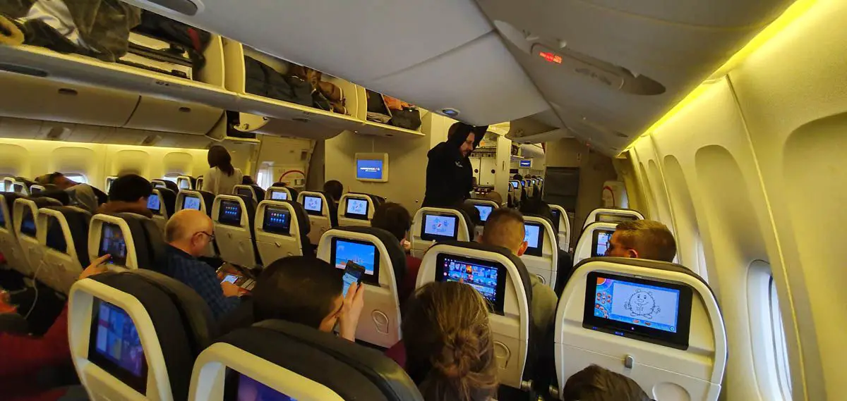 reporte de vuelo boeing 777-300 air france paris tokio