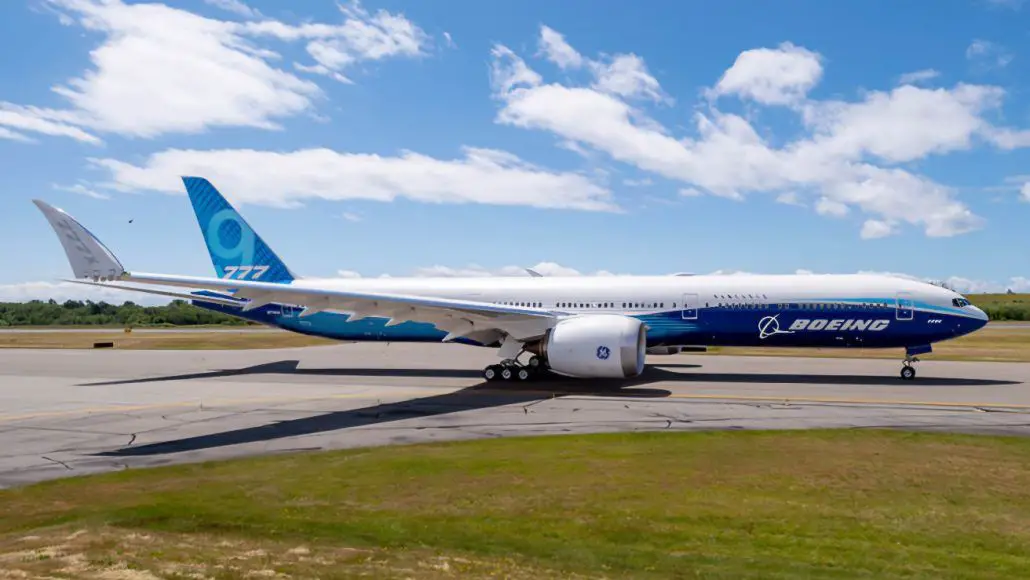 Boeing 777D se retrasa entregas certificación aerolíneas vuelos despidos masivos empleos trabajadores empresa