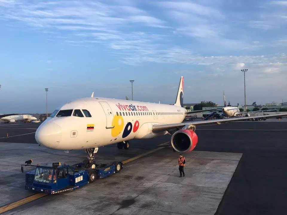 Proyecto de aerolínea Viva Air Ecuador vuelve a sonar Viva Air Ecuador vuelve a sonar aerolinea proyecto