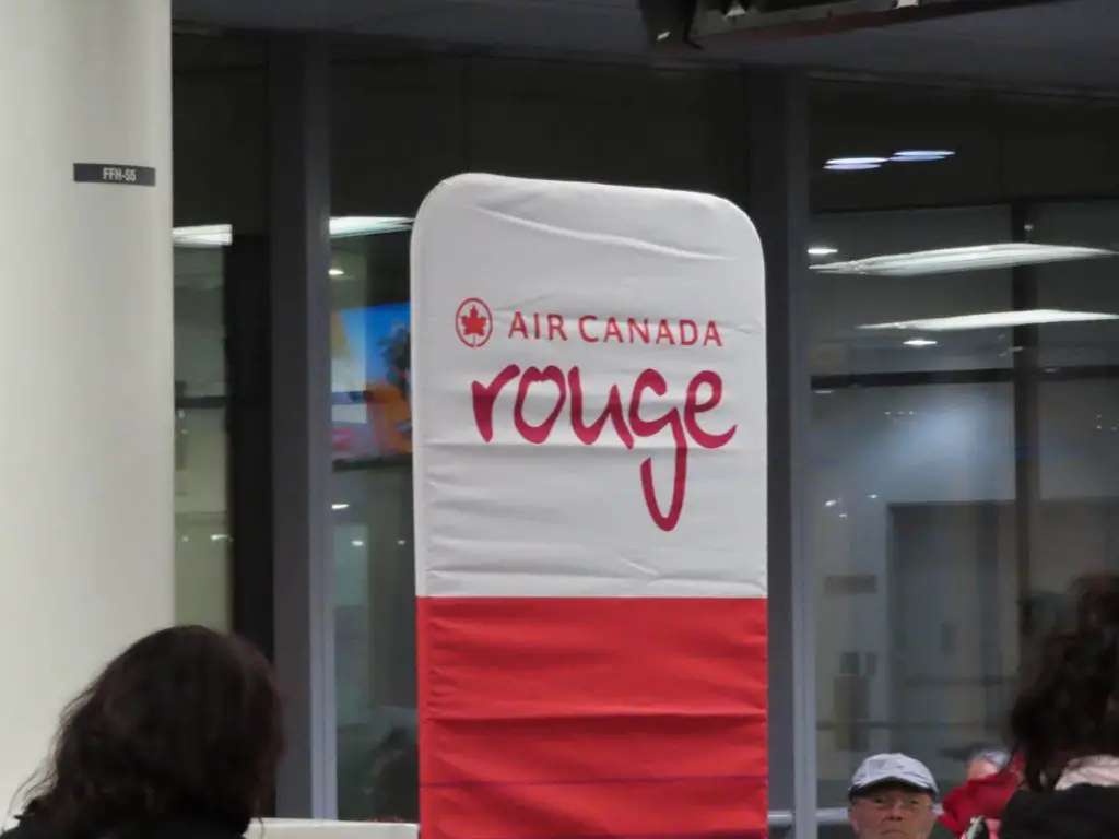 air canada rouge quito toronto como volar
