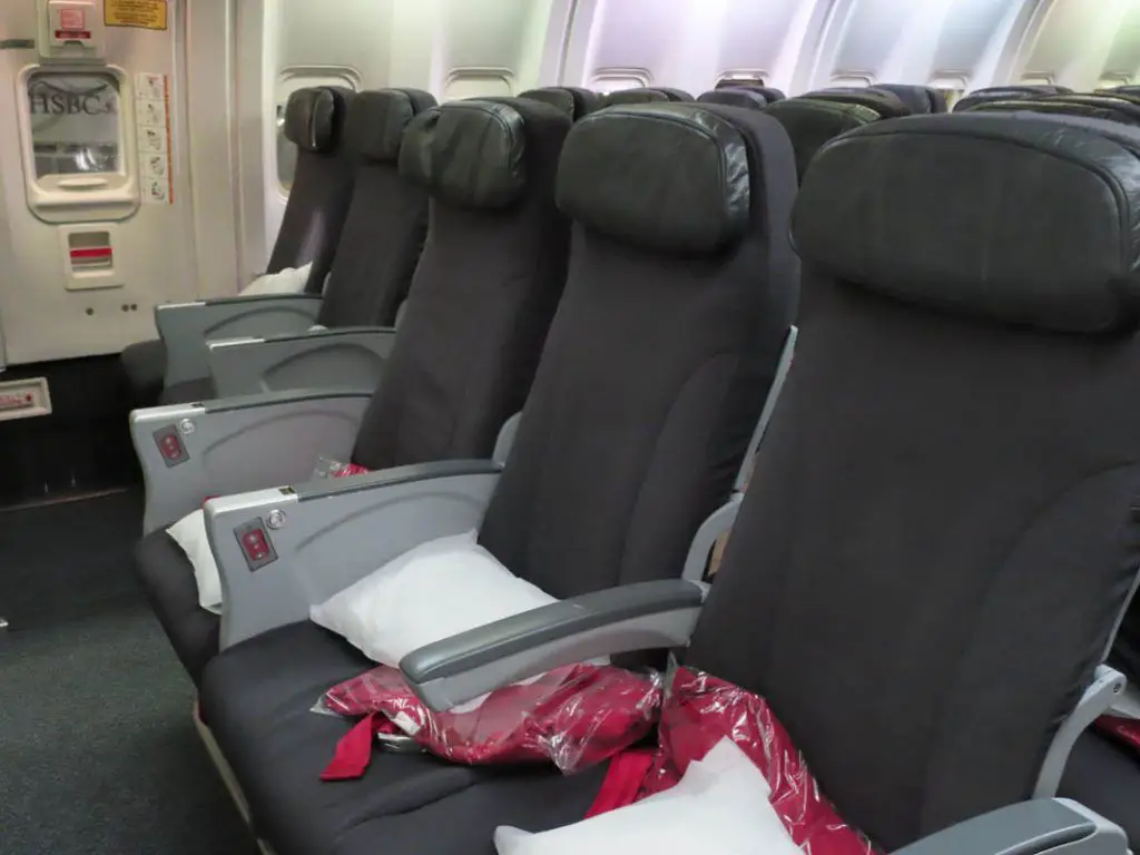 First Cabin Confuguration Seat Map and Seating Chart Boeing 767 300ER Air  Canada Rouge