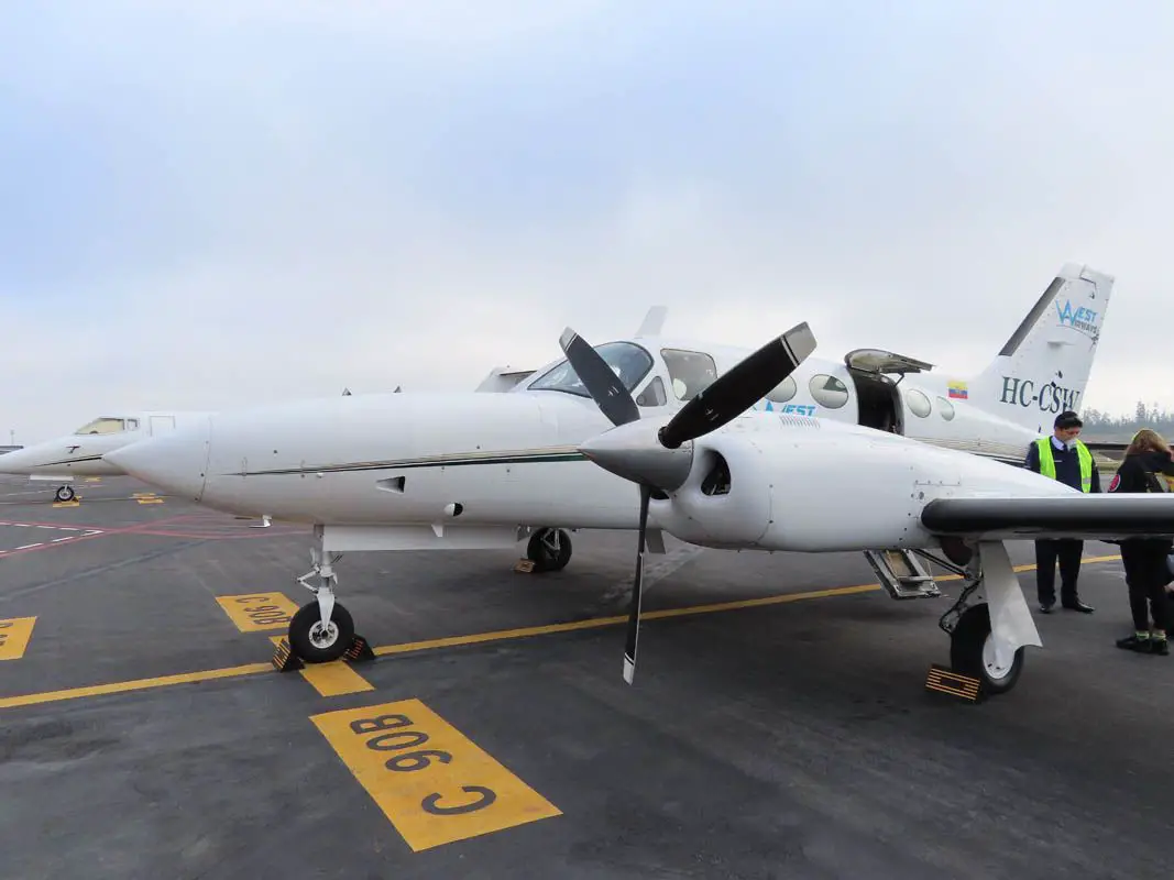 taxi aereo vuela west pacific airways