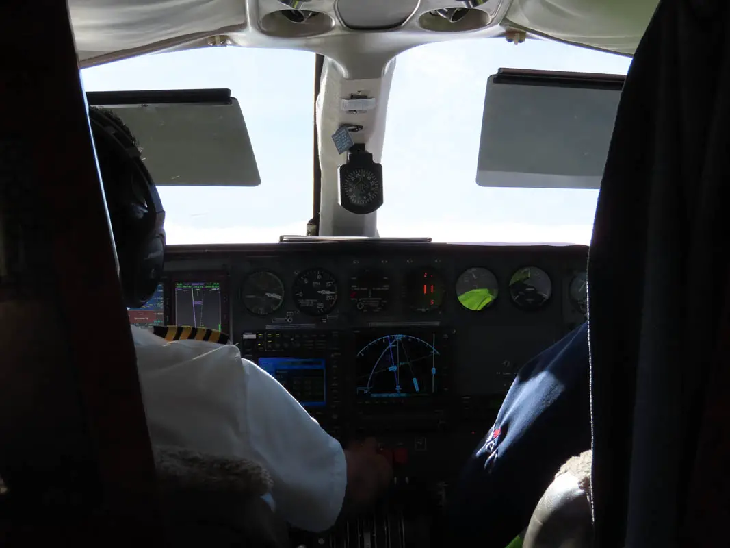 taxi aereo vuela west pacific airways