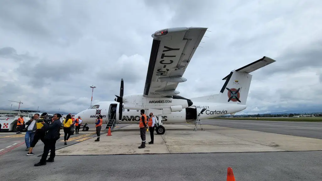 vuelo quito esmeraldas cartavia avioandes guayaquil horarios costo